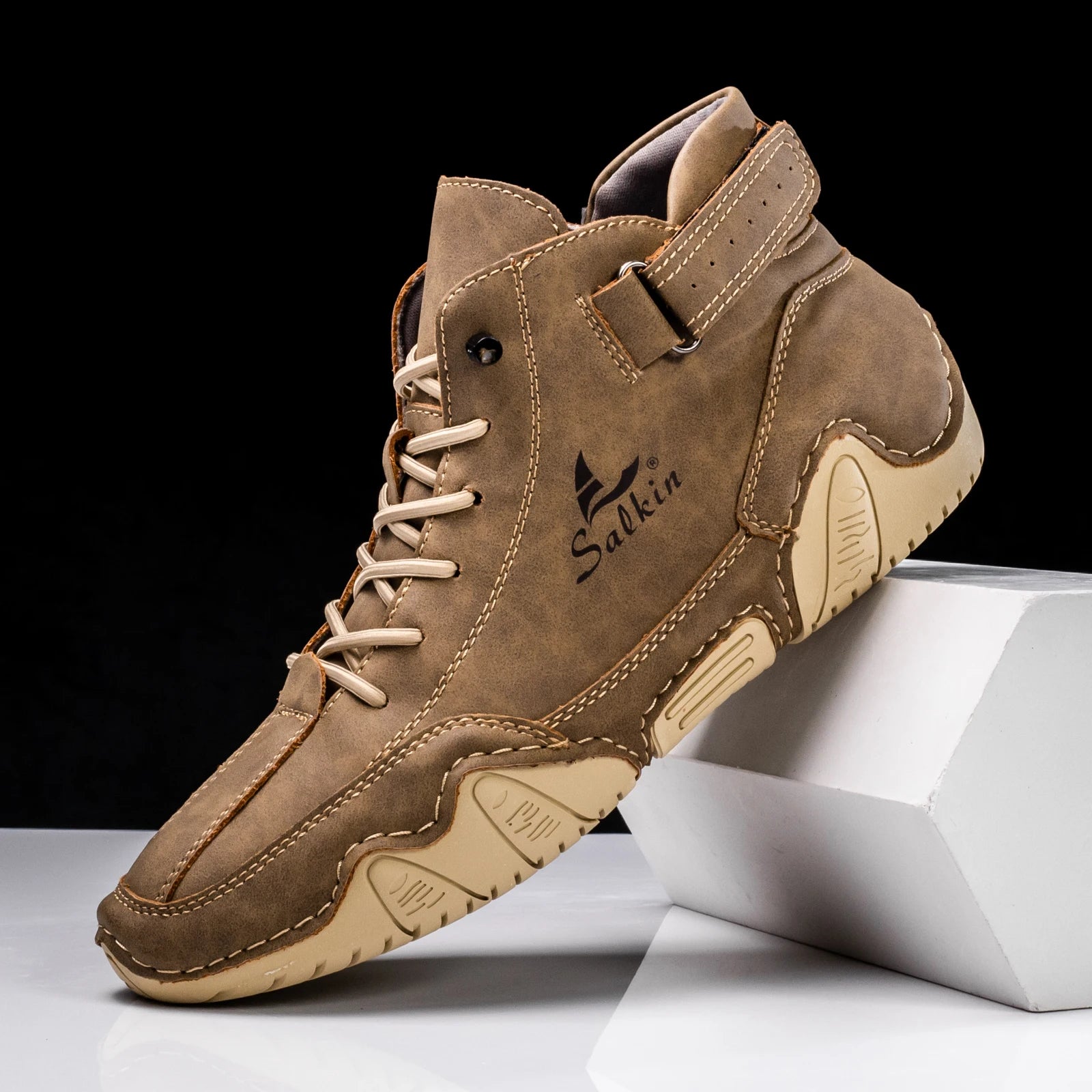 New 2025 Handmade Leather Casual Men Shoes Design Sneakers Man Breathable Leather Shoes Men Ankle Boots Outdoor